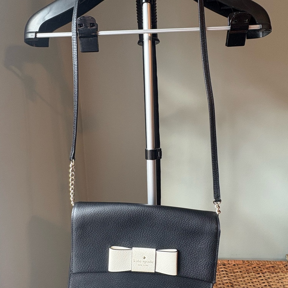 Kate Spade Black and Cream Crossbody Bag